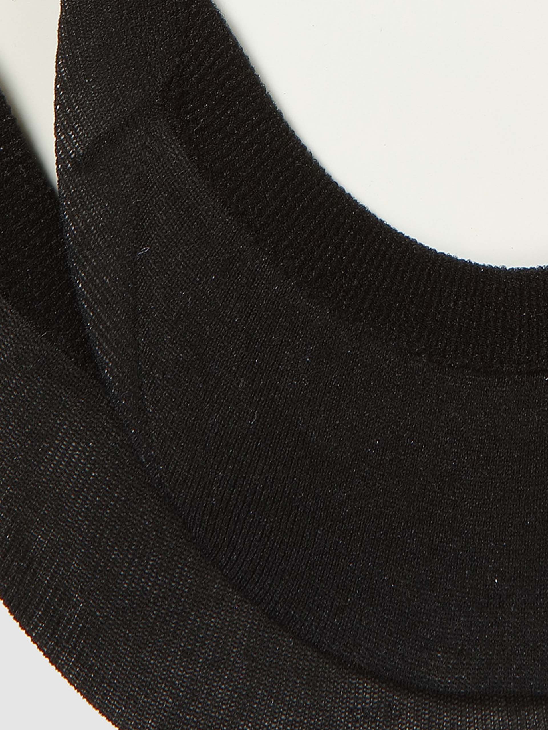 LADY'S STOCKING FEET FALKE STEP