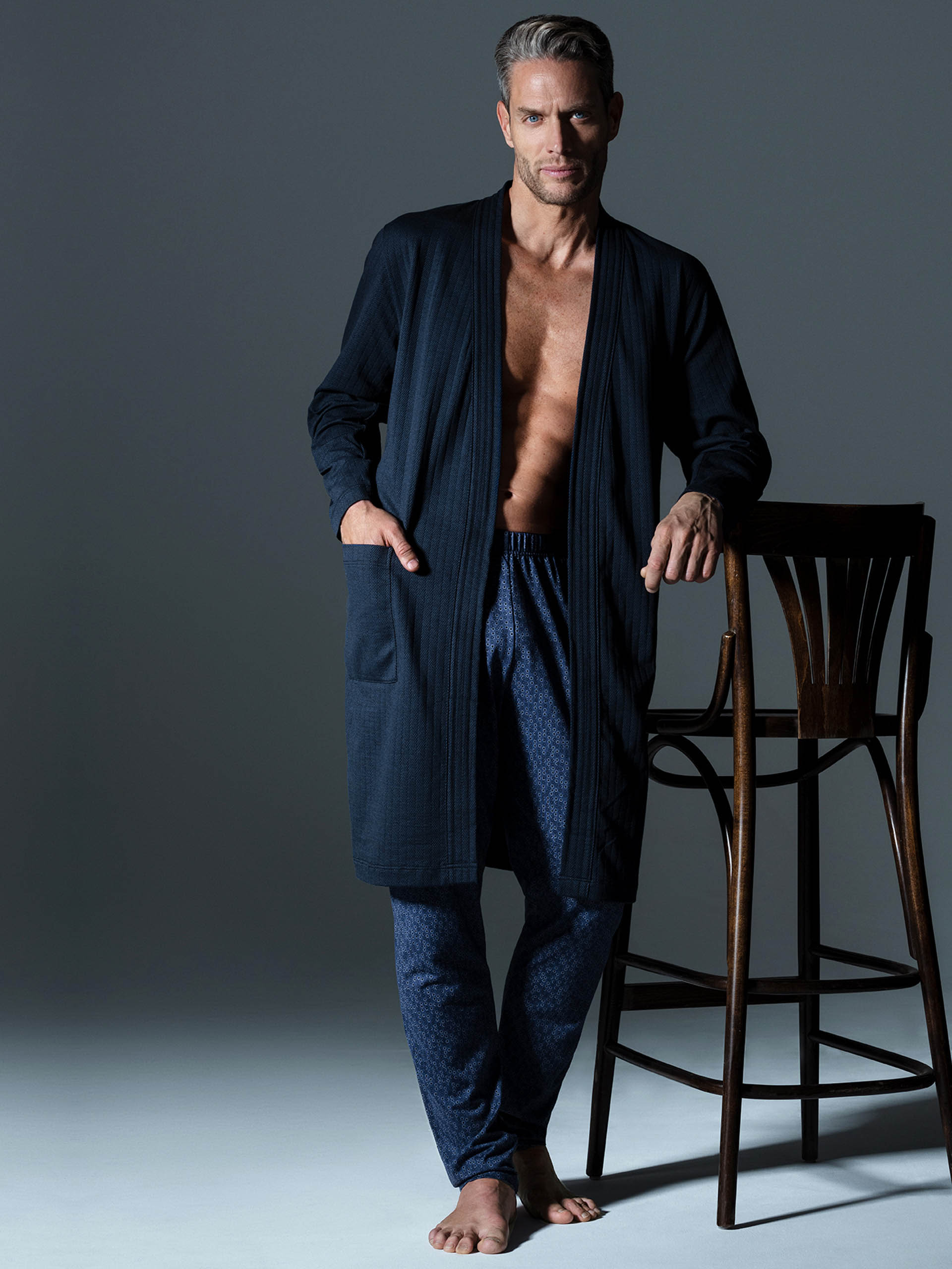 IMPETUS MEN'S ROBE IM1641L1500