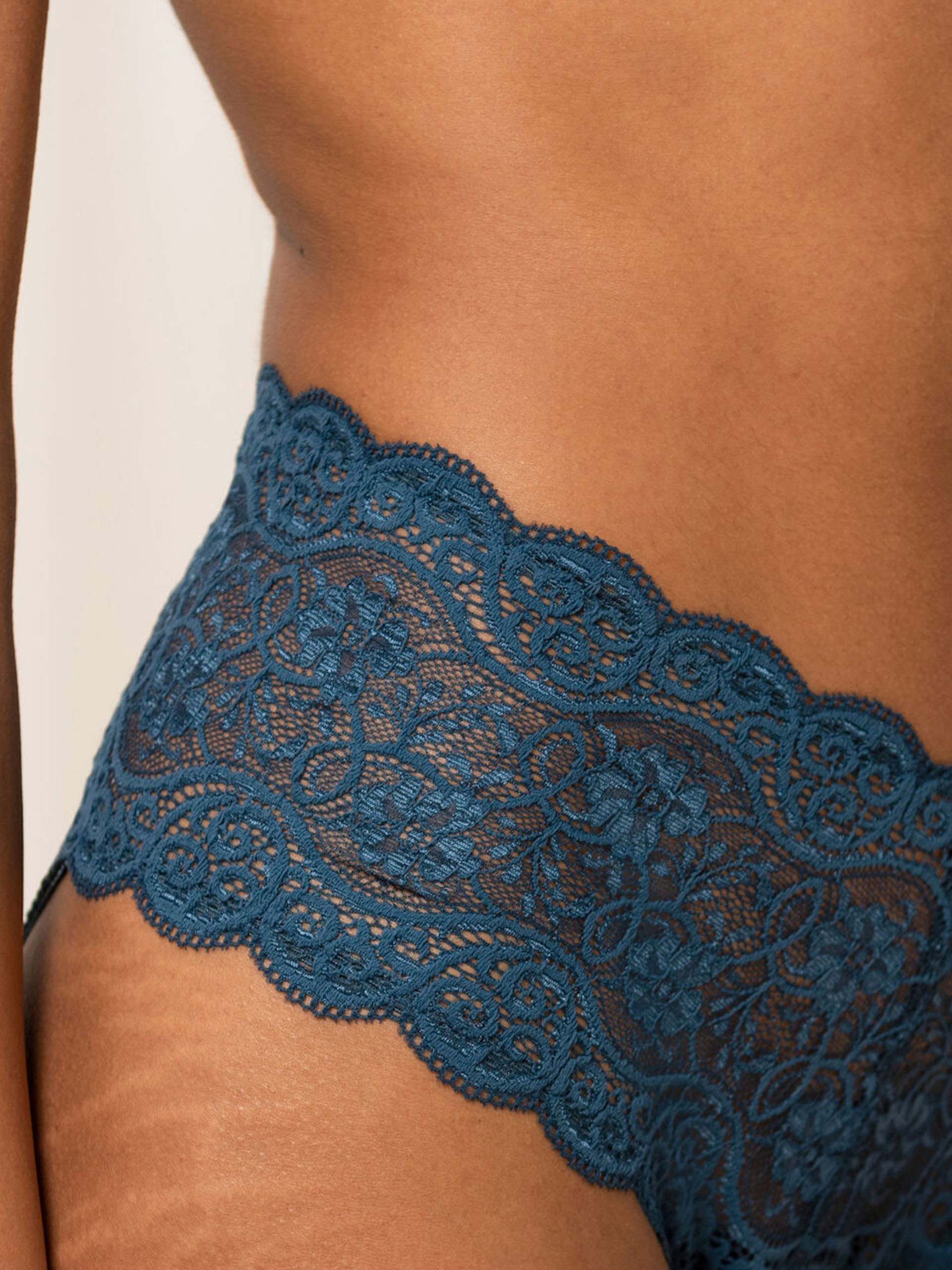 CALZONCILLOS TRIUMPH AMOURETTE 300 MAXI