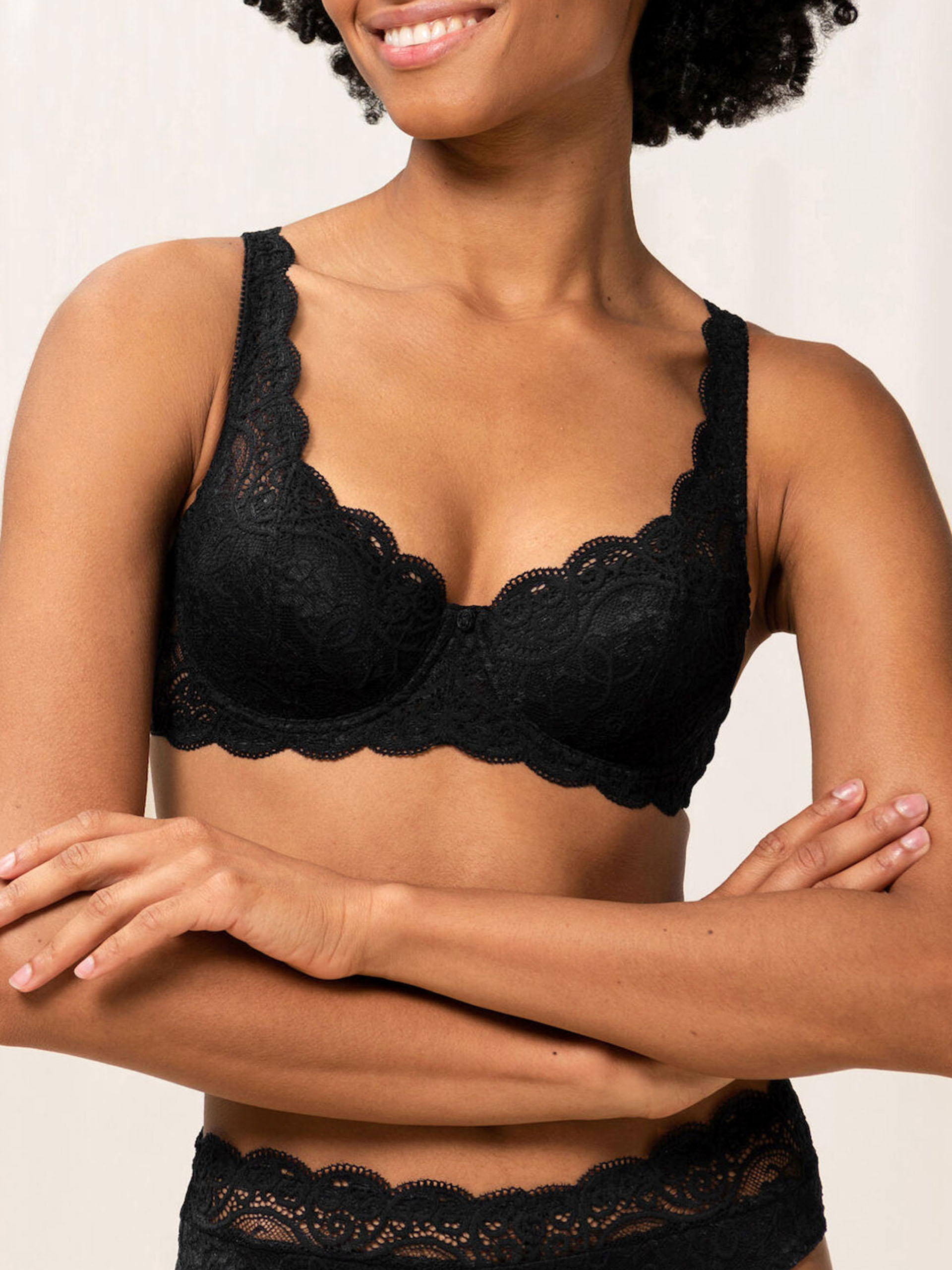 SOUTIEN TRIUMPH AMOURETTE 300 WHP