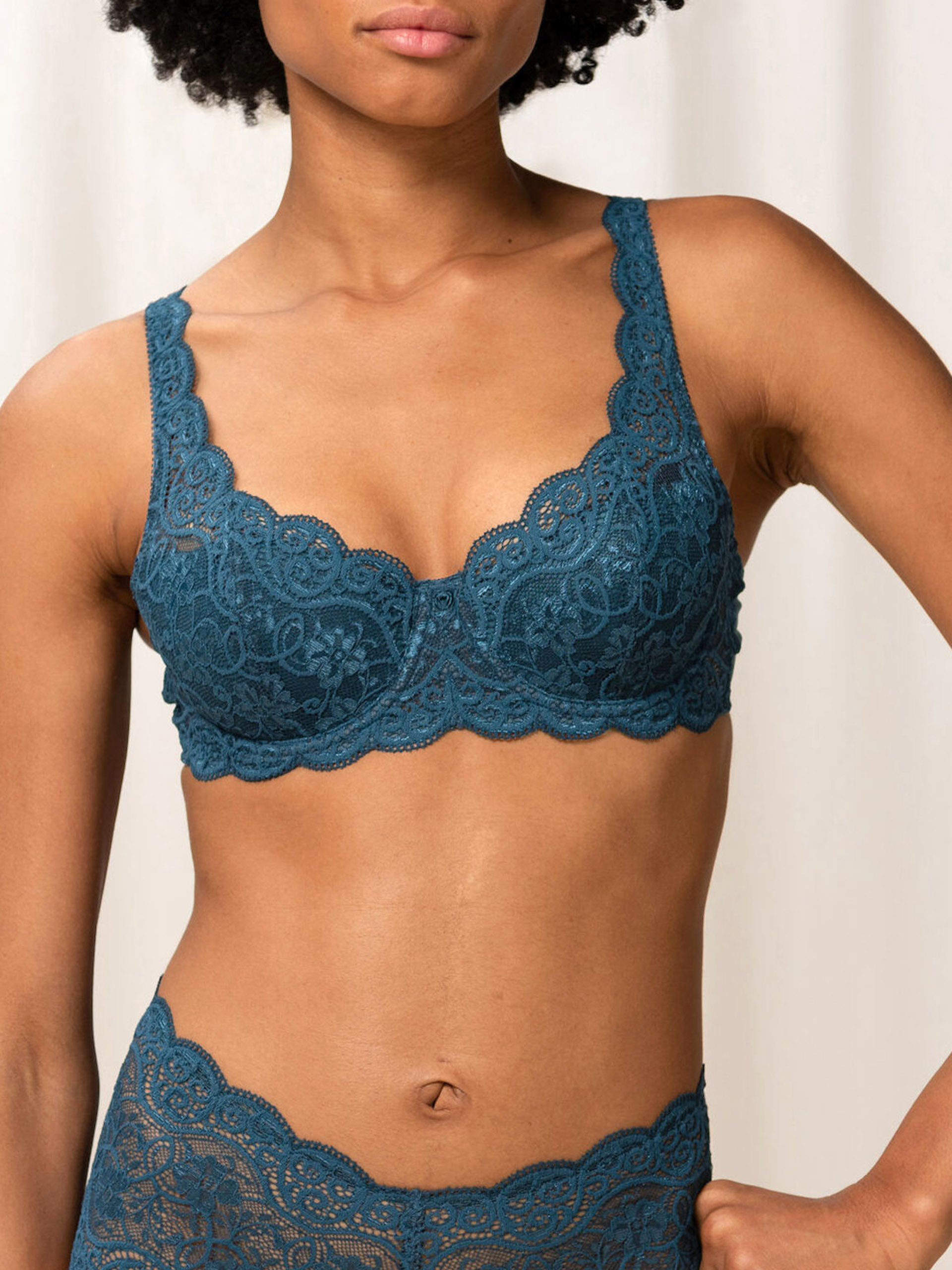 SOUTIEN TRIUMPH AMOURETTE 300 WHP