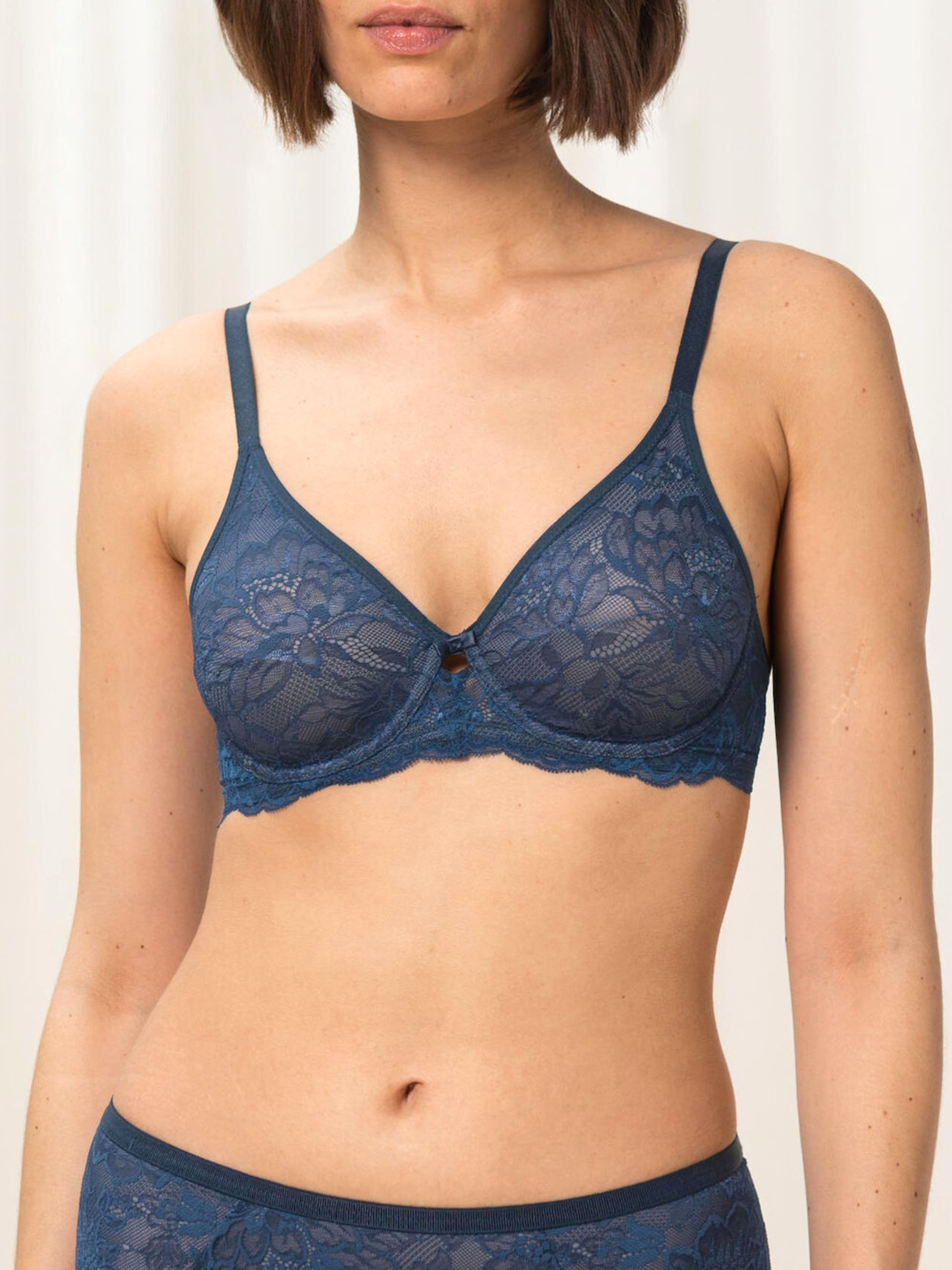 SOUTIEN TRIUMPH AMOURETTE CHARM W02