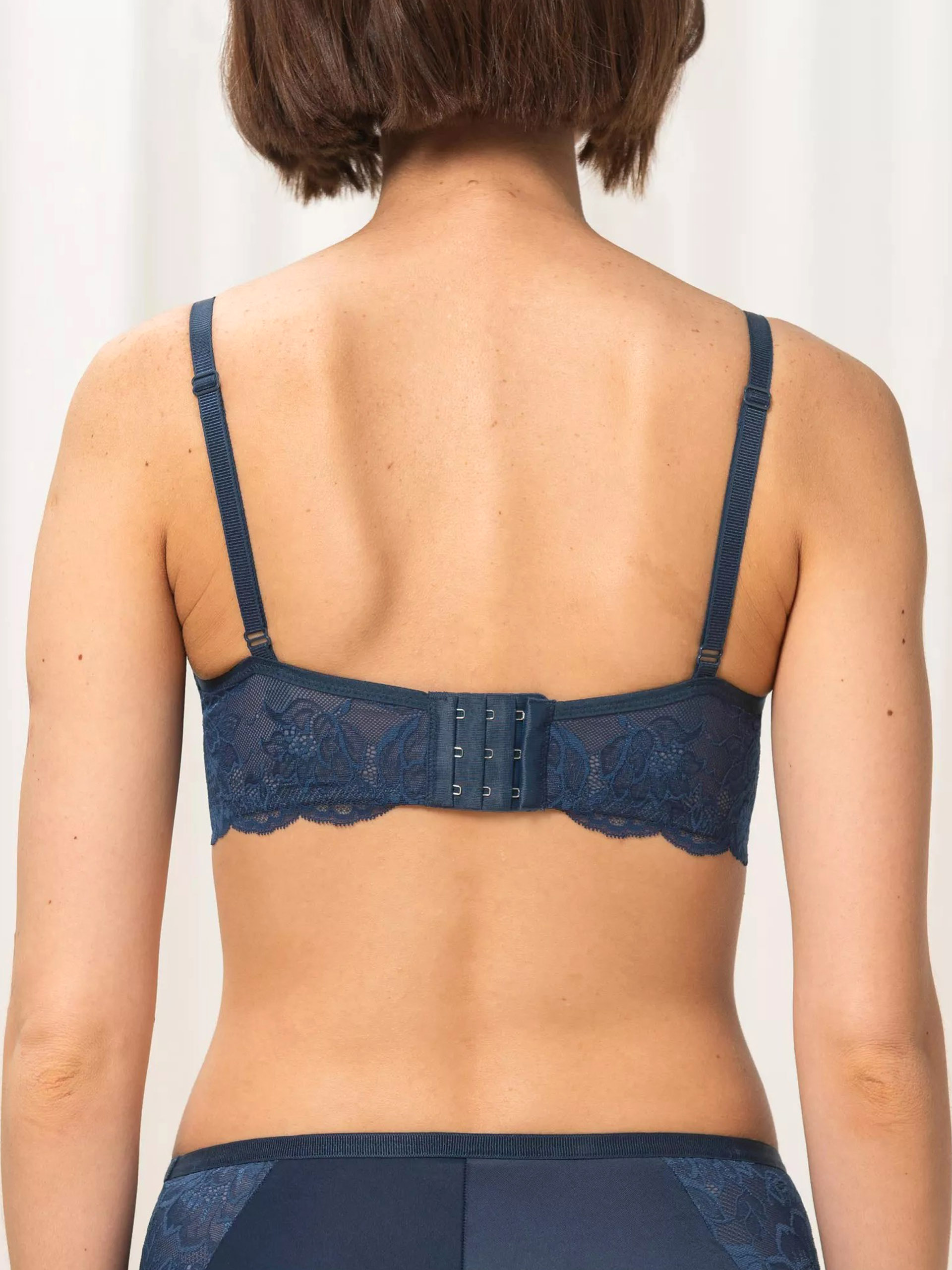 SOUTIEN AMOURETTE CHARM N03