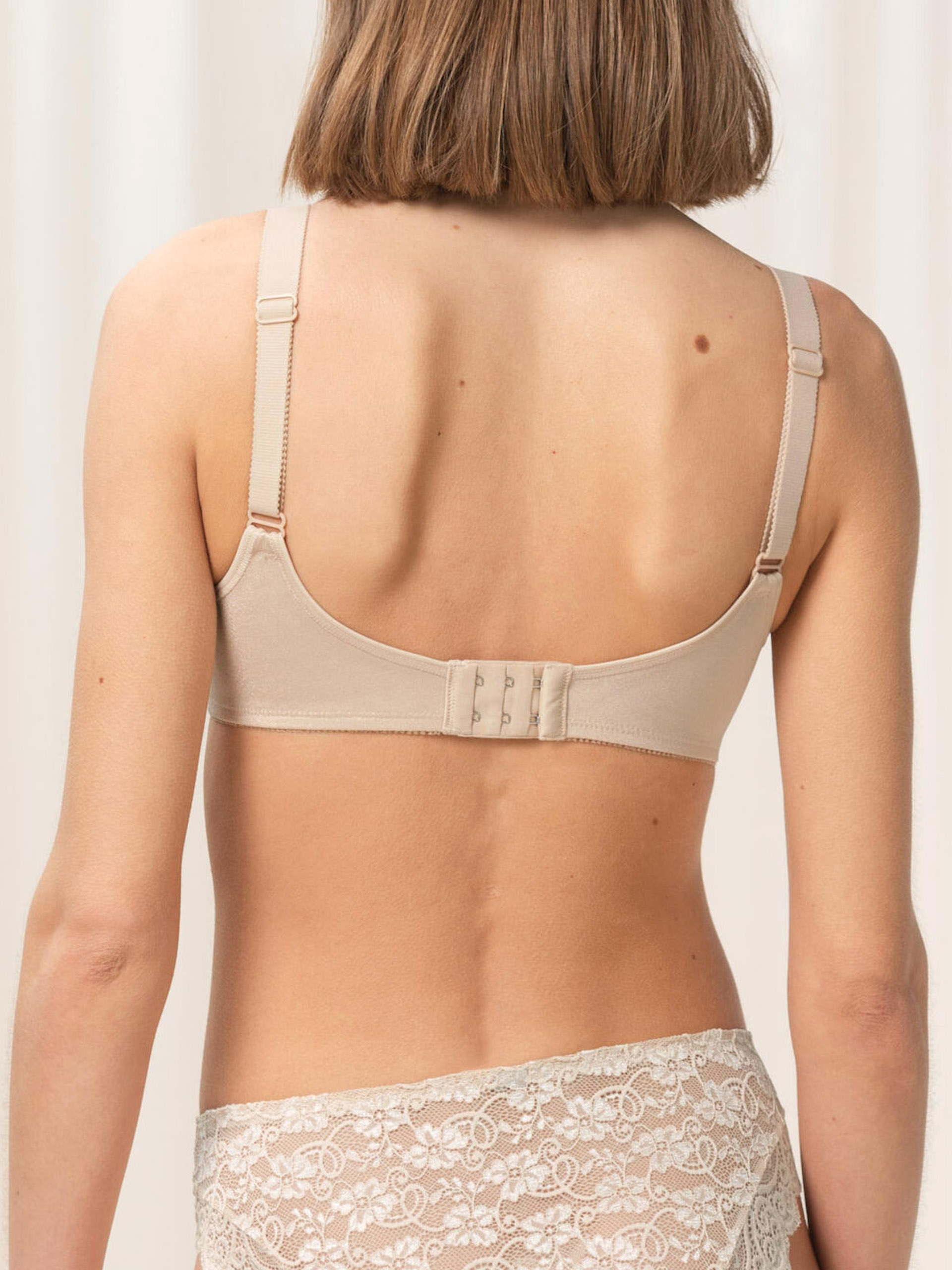 SOUTIEN TRIUMPH DOREEN+COTTON 01