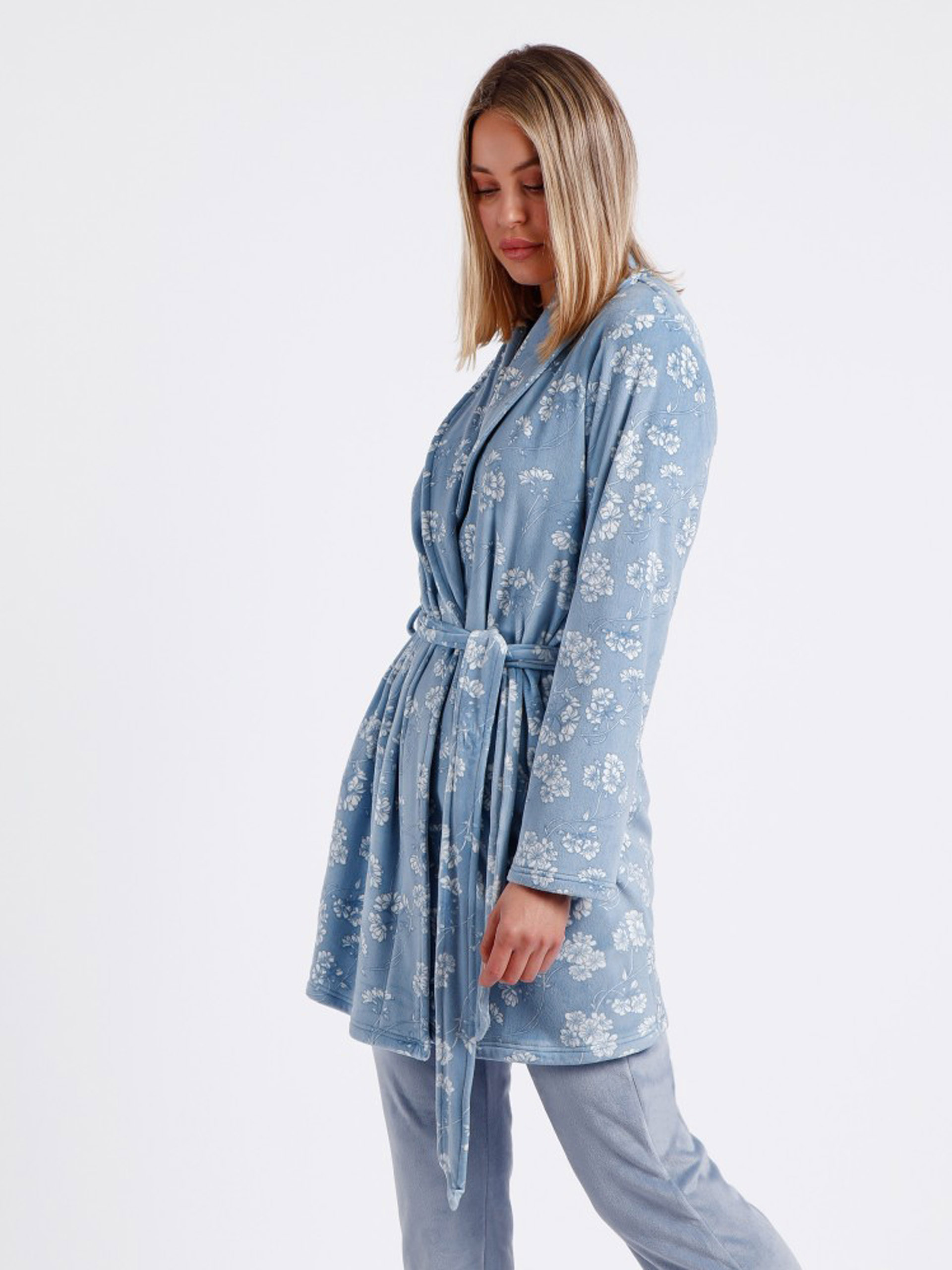 BATA SEÑORA FLORES BLANCAS ADMAS 67090