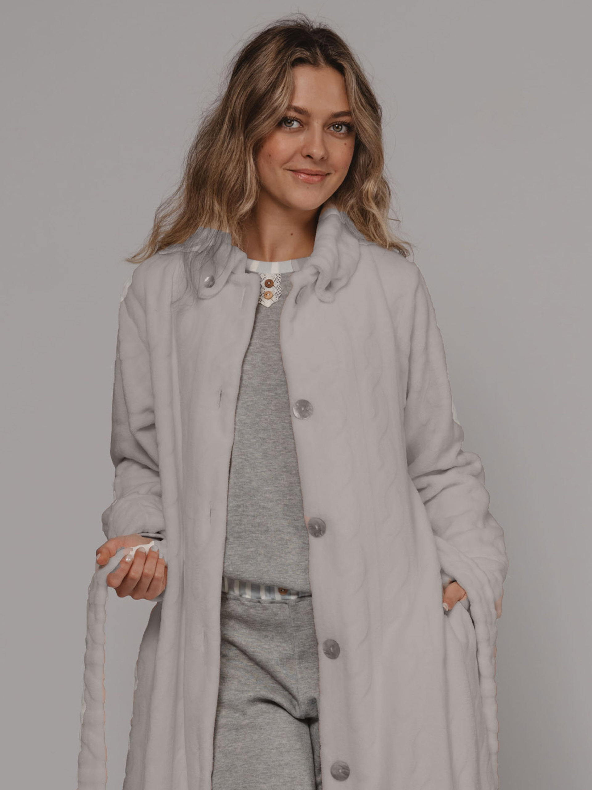 ROBE SRA LANGIARTE BY MIRA 9000MW