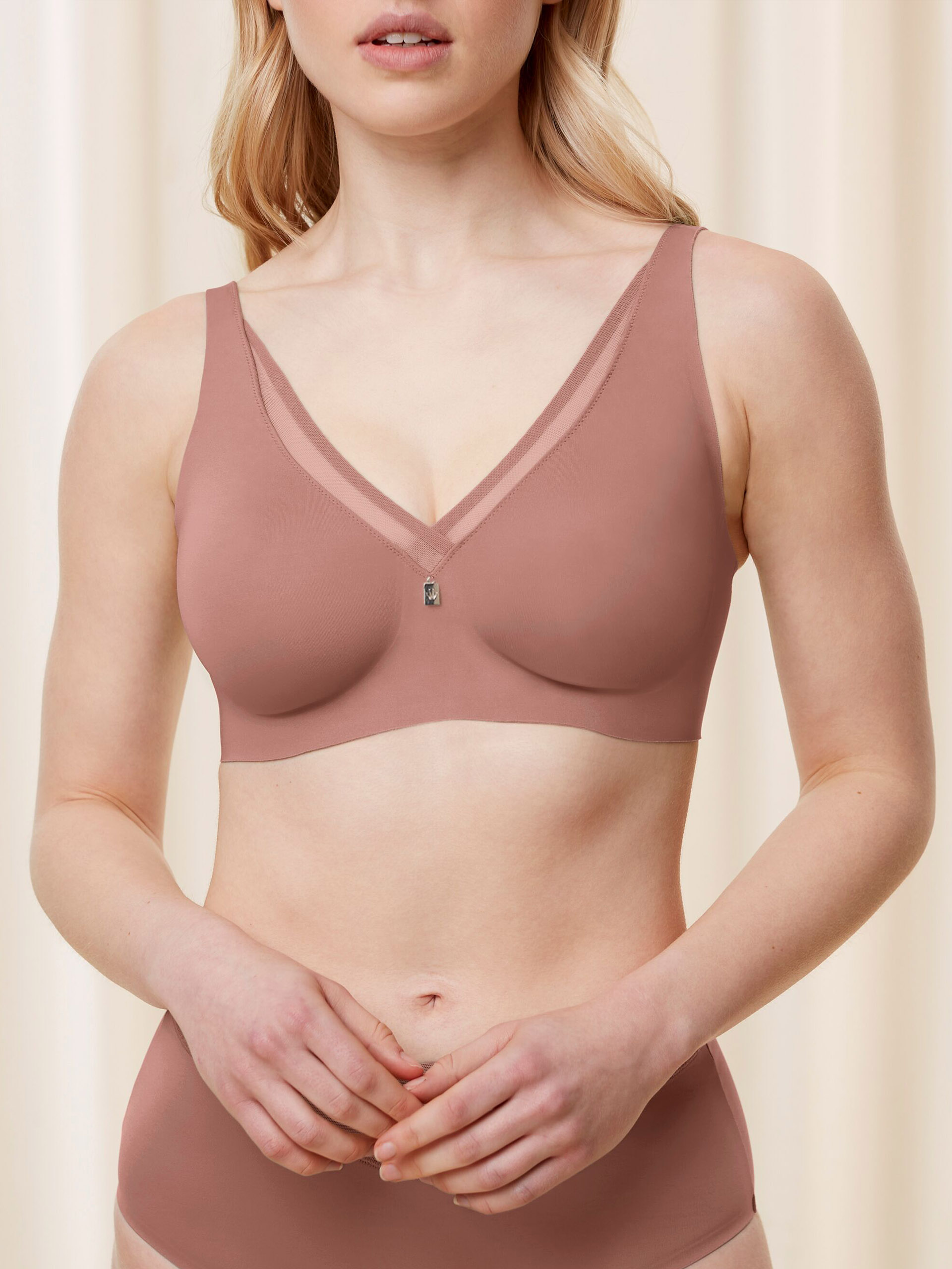 SUJETADOR TRIUMPH TRUE SHAPE SENSATION N01