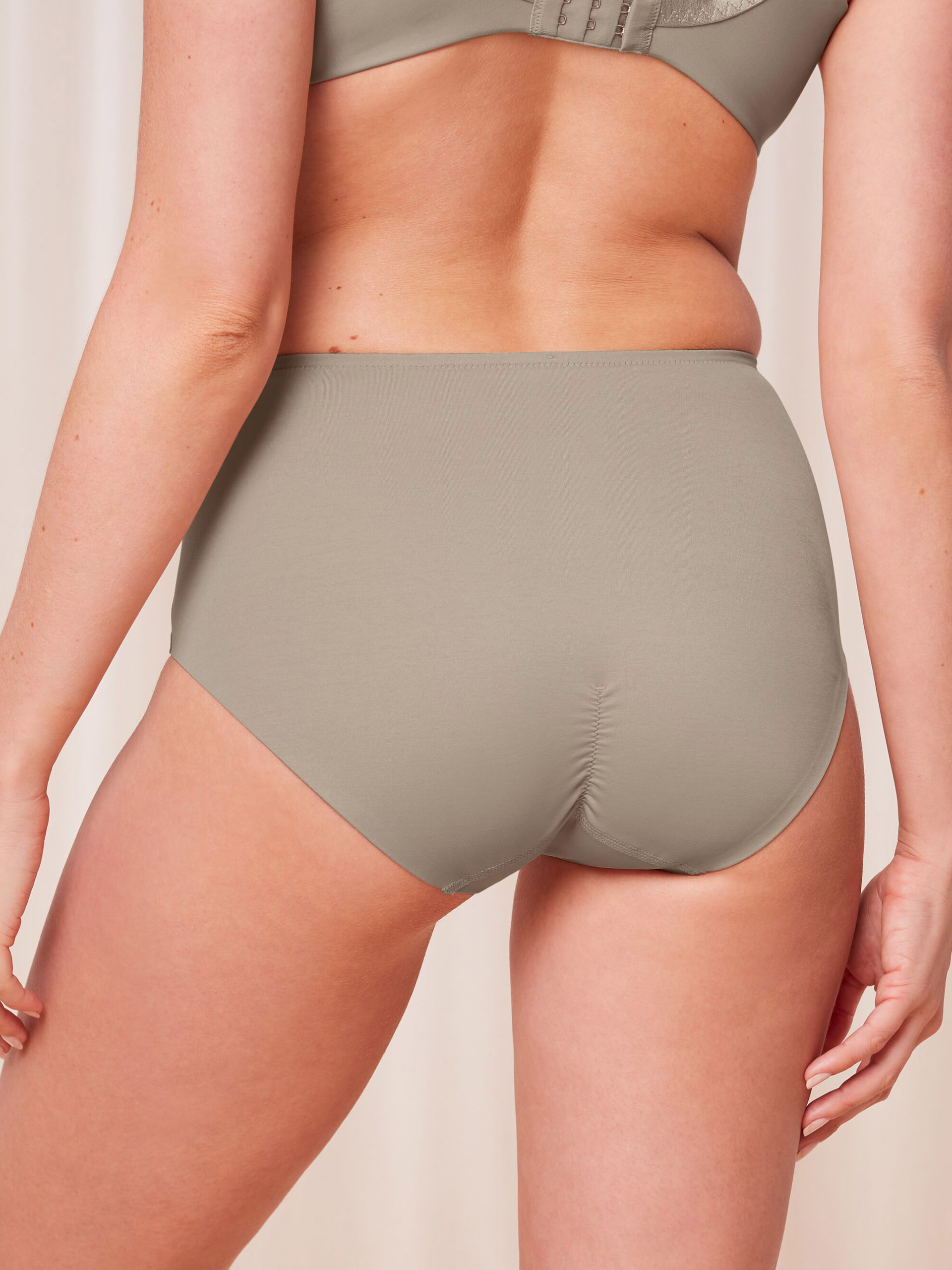 CUECA TRIUMPH TRUE SHAPE SENSATION T MAXI