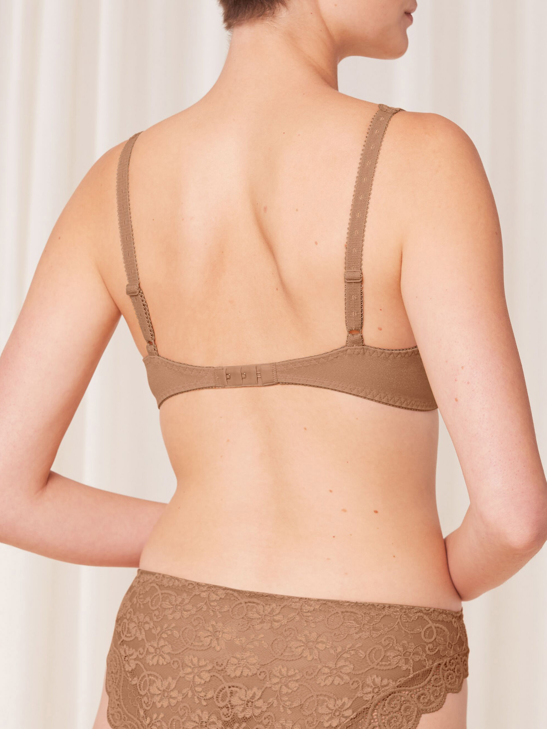 SOUTIEN TRIUMPH AMOURETTE 300 WHP