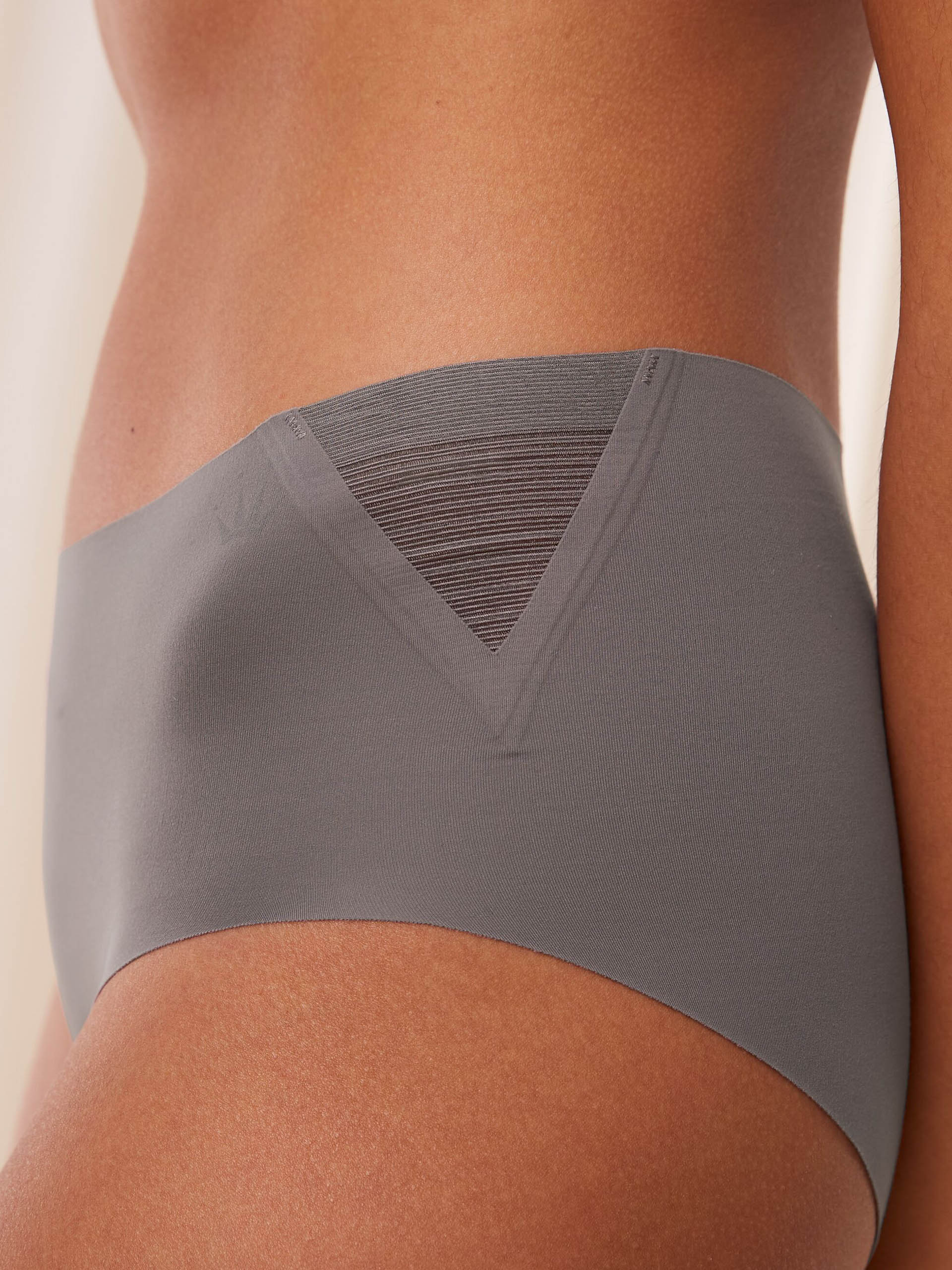 CUECA TRIUMPH FLEX SMART MAXI