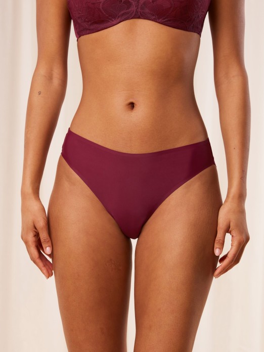CUECA TRIUMPH BODY MAKE-UP ILLUSION LACE HIGHLEG TAI