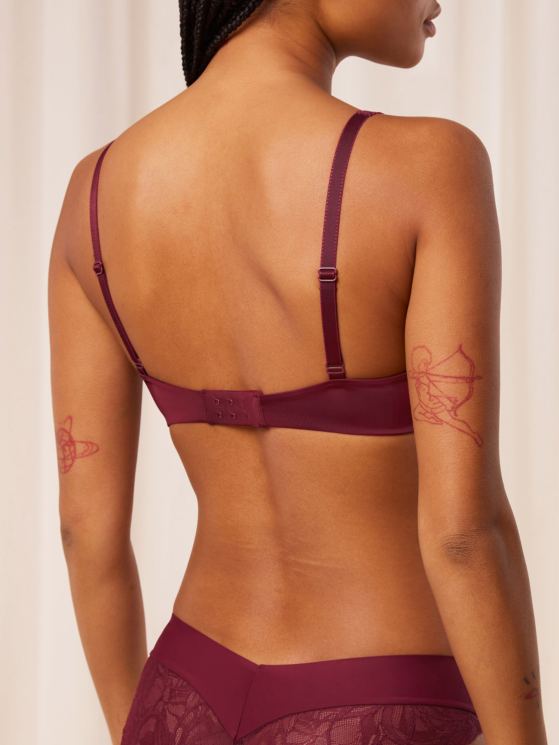 SOUTIEN TRIUMPH BODY MAKE-UP ILLUSION LACE WP