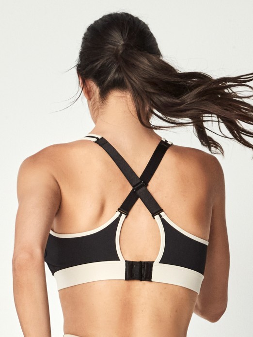 SELMARK SPORT TOP WITH BACK CLASPS ST682