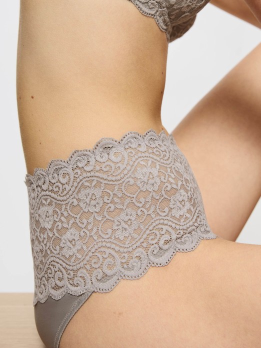 TRIUMPH AMOURETTE MAXI BRIEFS