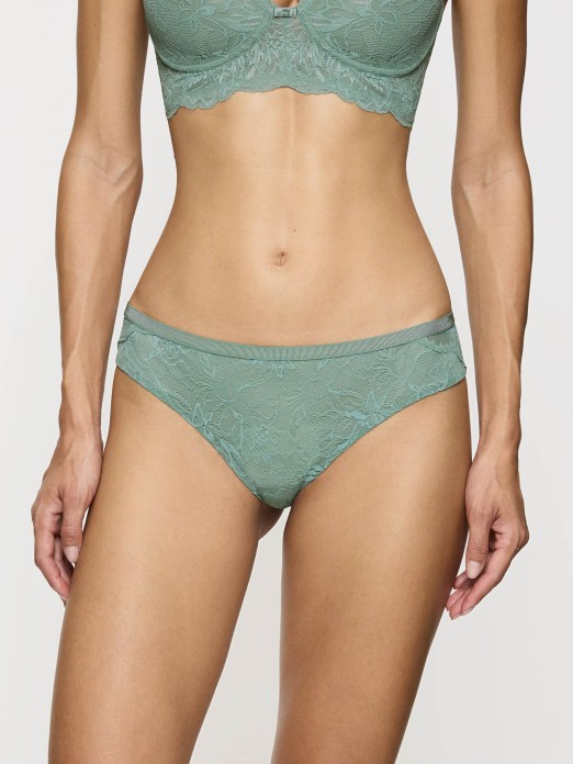 CUECA TRIUMPH AMOURETTE CHARM T BRAZILIAN 01