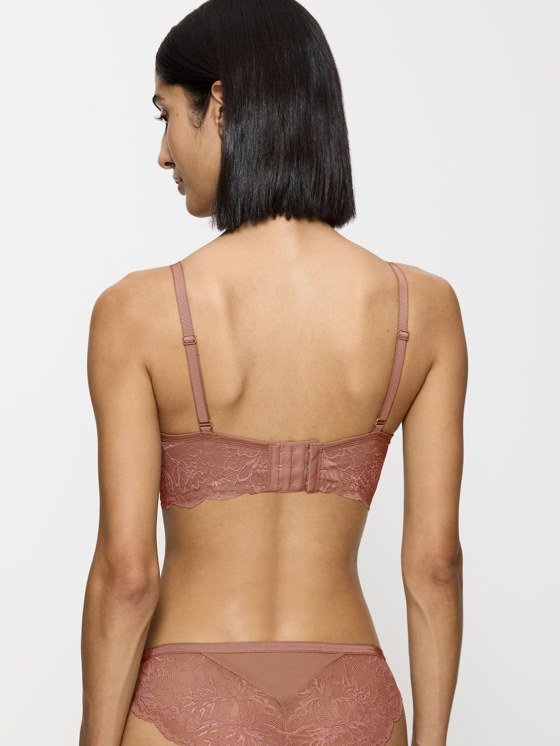 SOUTIEN TRIUMPH AMOURETTE CHARM T N03