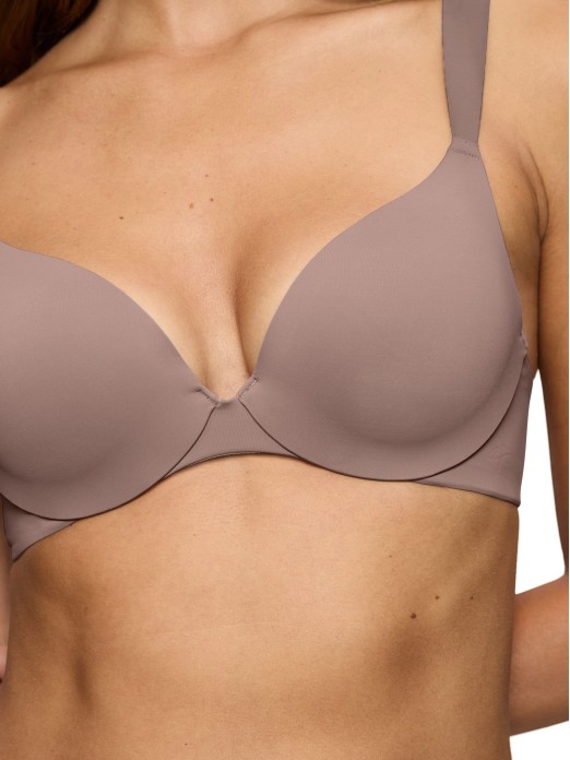 SOUTIEN TRIUMPH BODY MAKE-UP ILLUSION WP