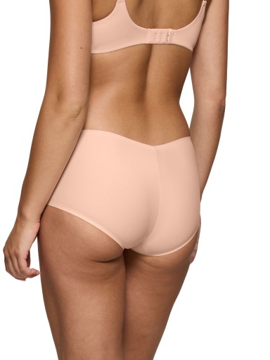 CUECA TRIUMPH BODY MAKE-UP ILLUSION SHORTY