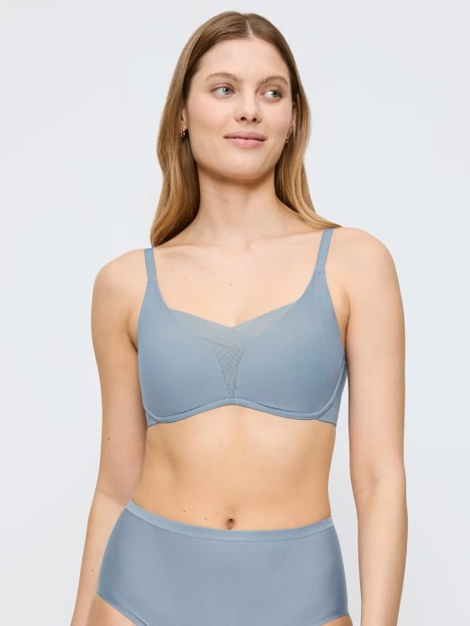 TRIUMPH SHAPE SMART BRA P