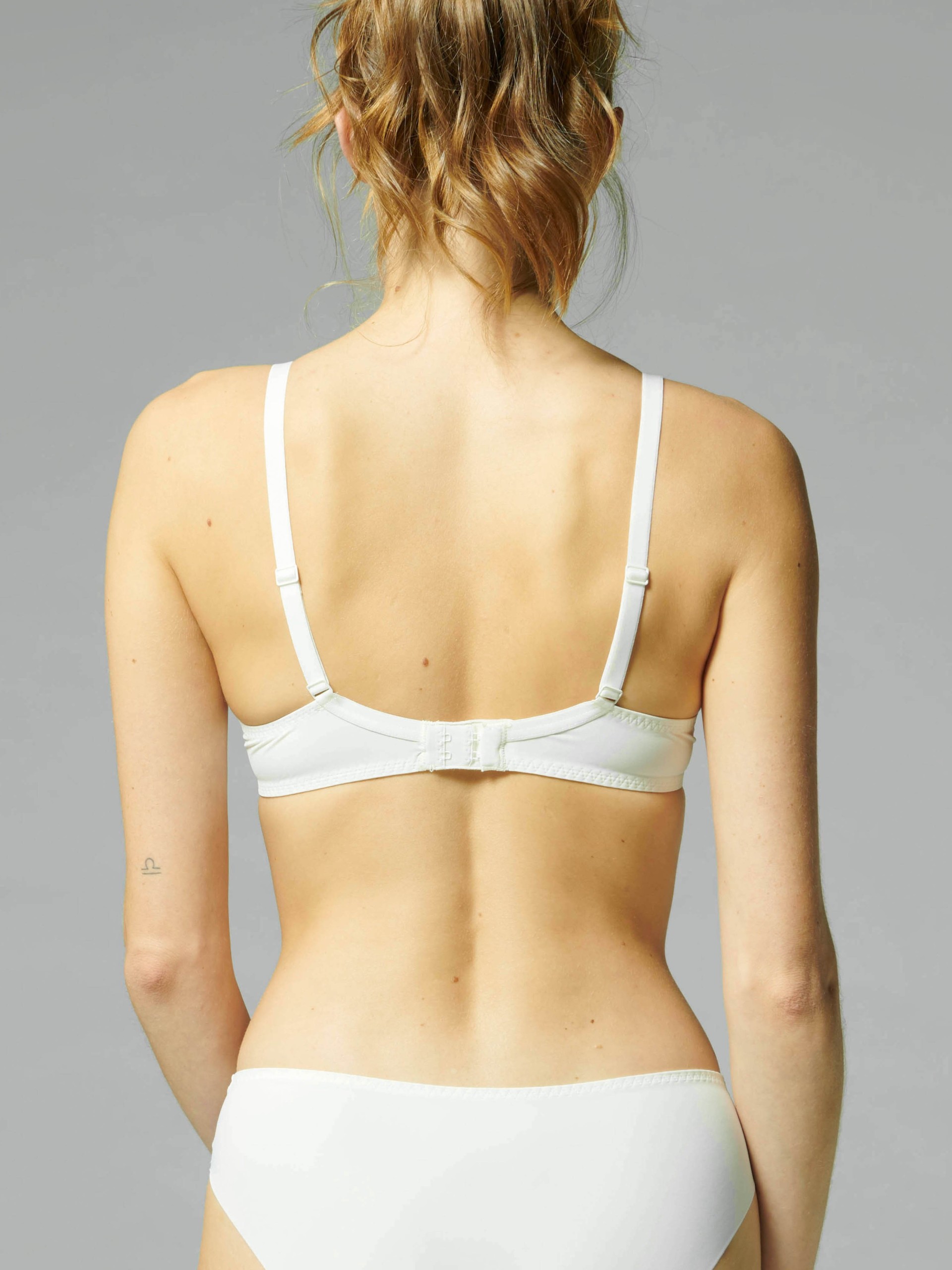 SOUTIEN 12B319 SIMONE PERELE