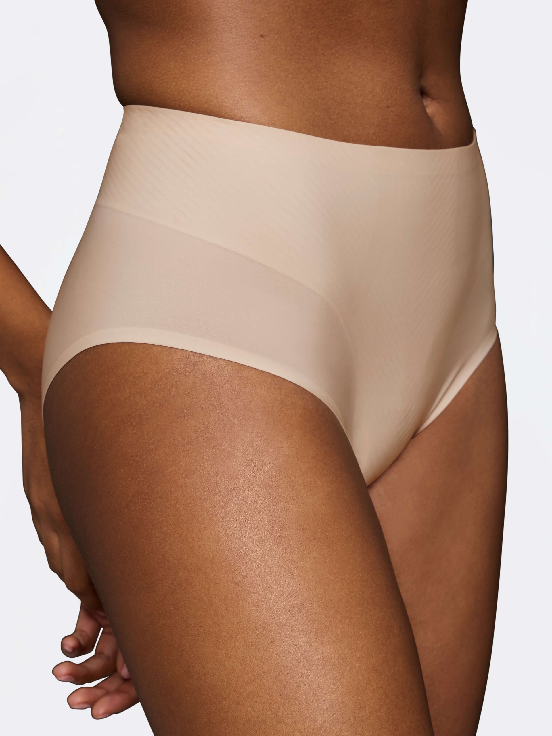 CUECA TRIUMPH BMU ILLUSION CURVE MAXI