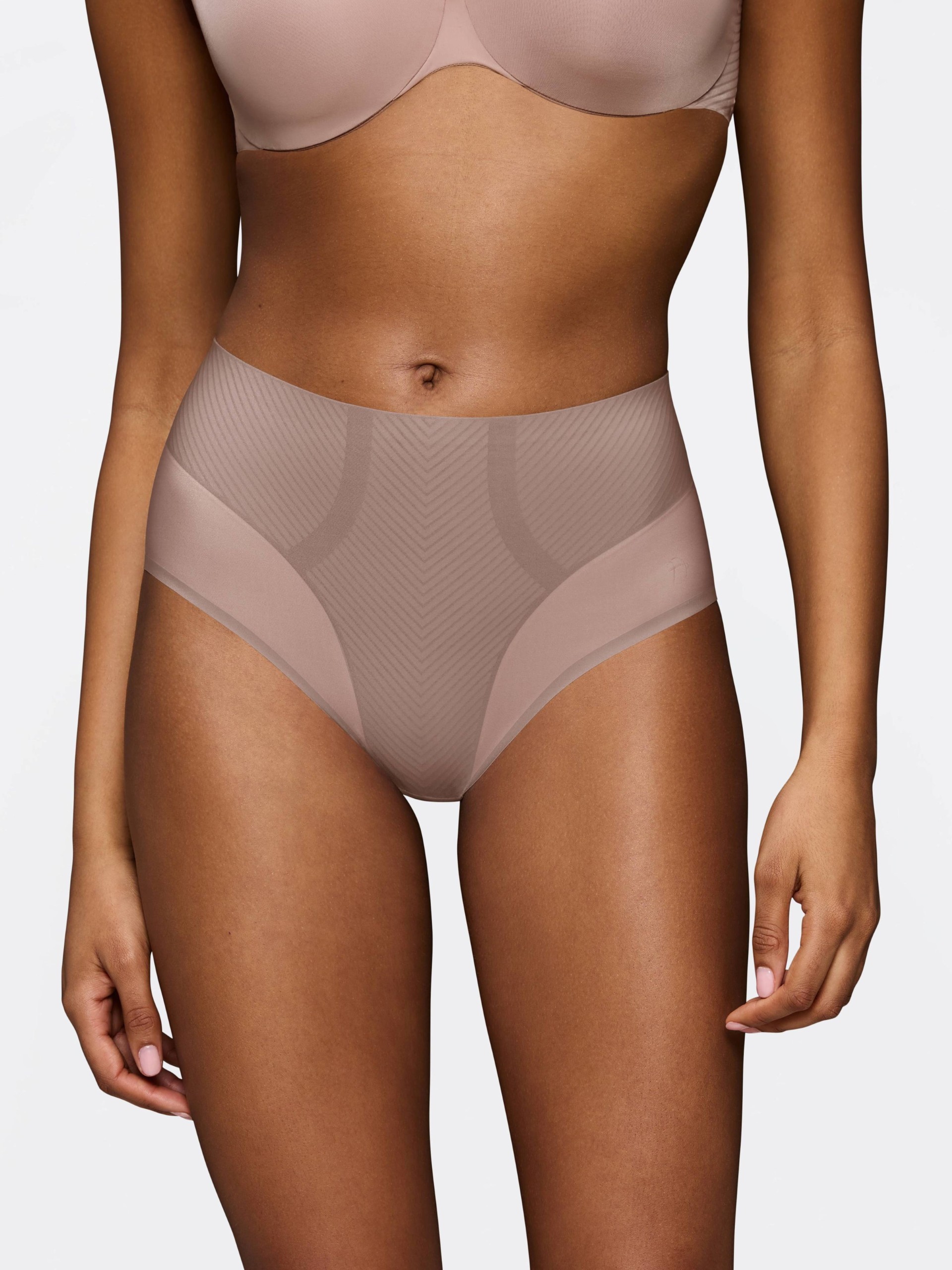 CUECA TRIUMPH BMU ILLUSION CURVE MAXI