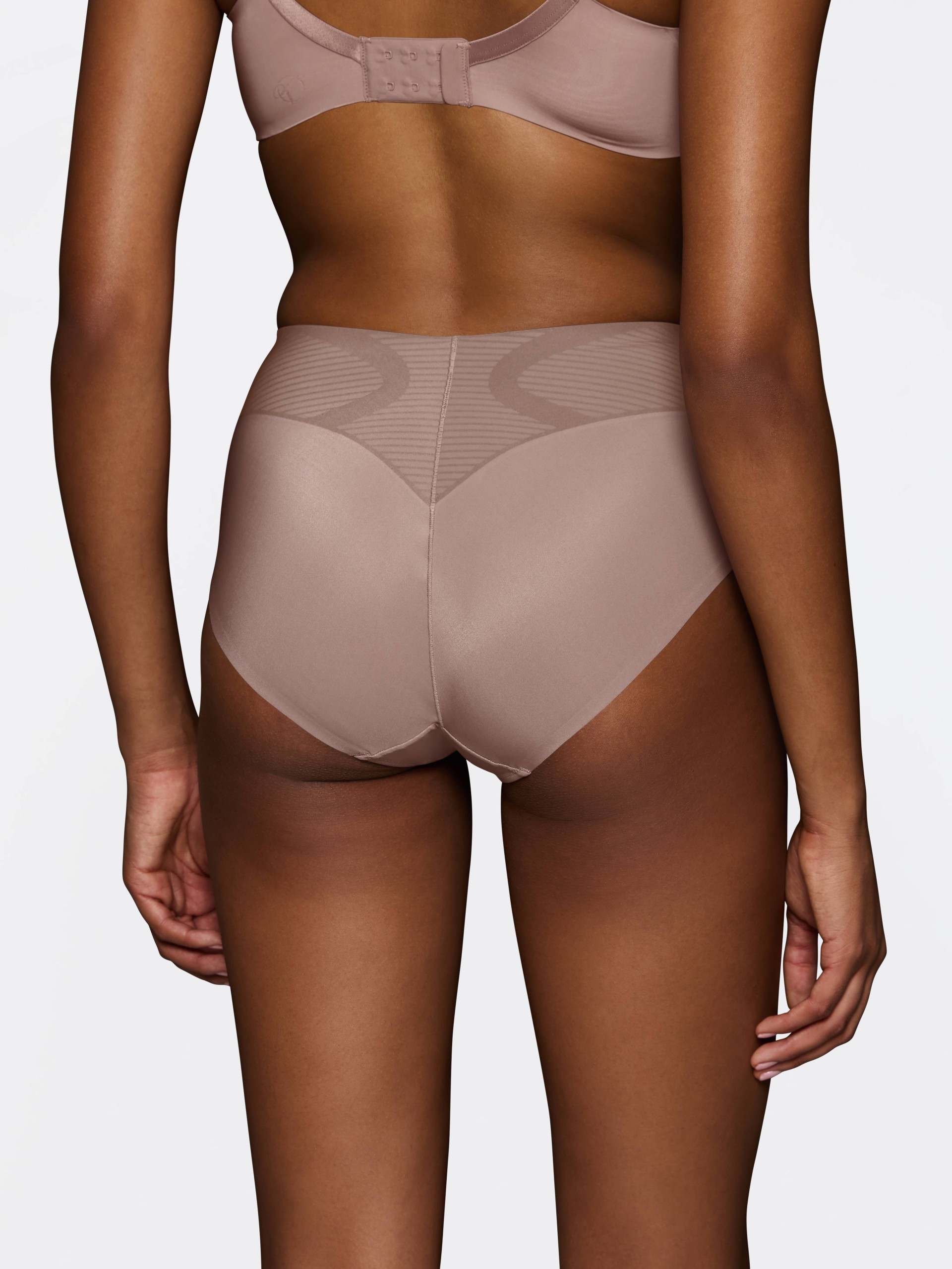 CUECA TRIUMPH BMU ILLUSION CURVE MAXI