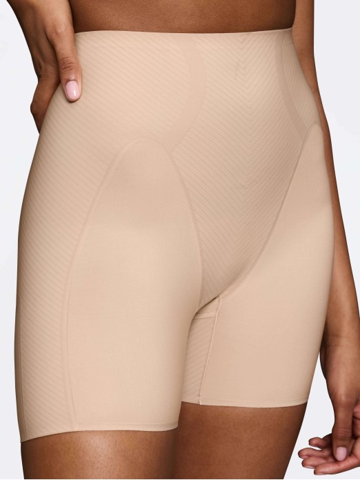 CINTA TRIUMPH BMU ILLUSION CURVE HW SHORT