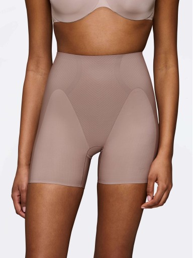CINTA TRIUMPH BMU ILLUSION CURVE HW SHORT