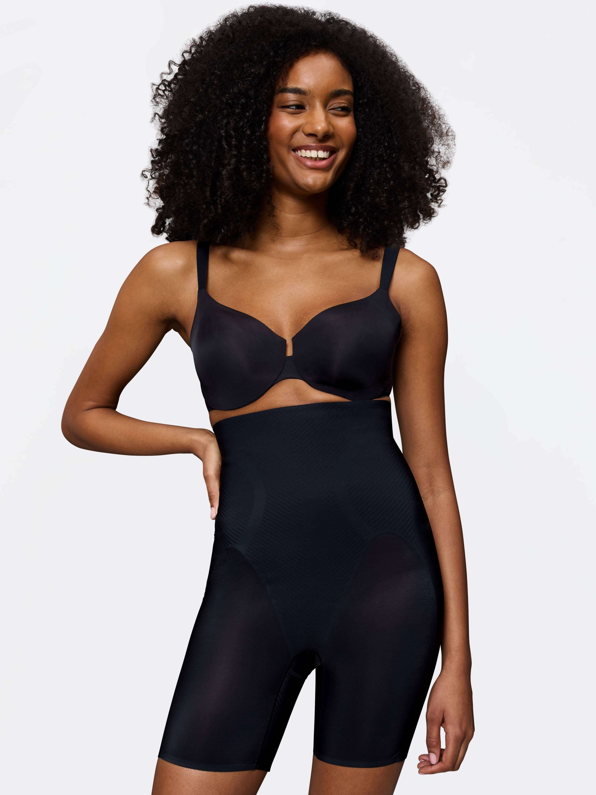 CINTA TRIUMPH BMU ILLUSION CURVE SUPER HW MID-THIGH