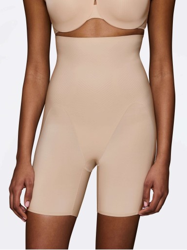 CINTA TRIUMPH BMU ILLUSION CURVE SUPER HW MID-THIGH