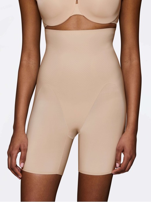 CINTA TRIUMPH BMU ILLUSION CURVE SUPER HW MID-THIGH