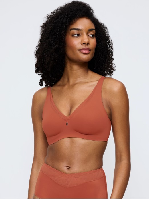 TRIUMPH TRUE SENSATION T SHAPE BRA N01
