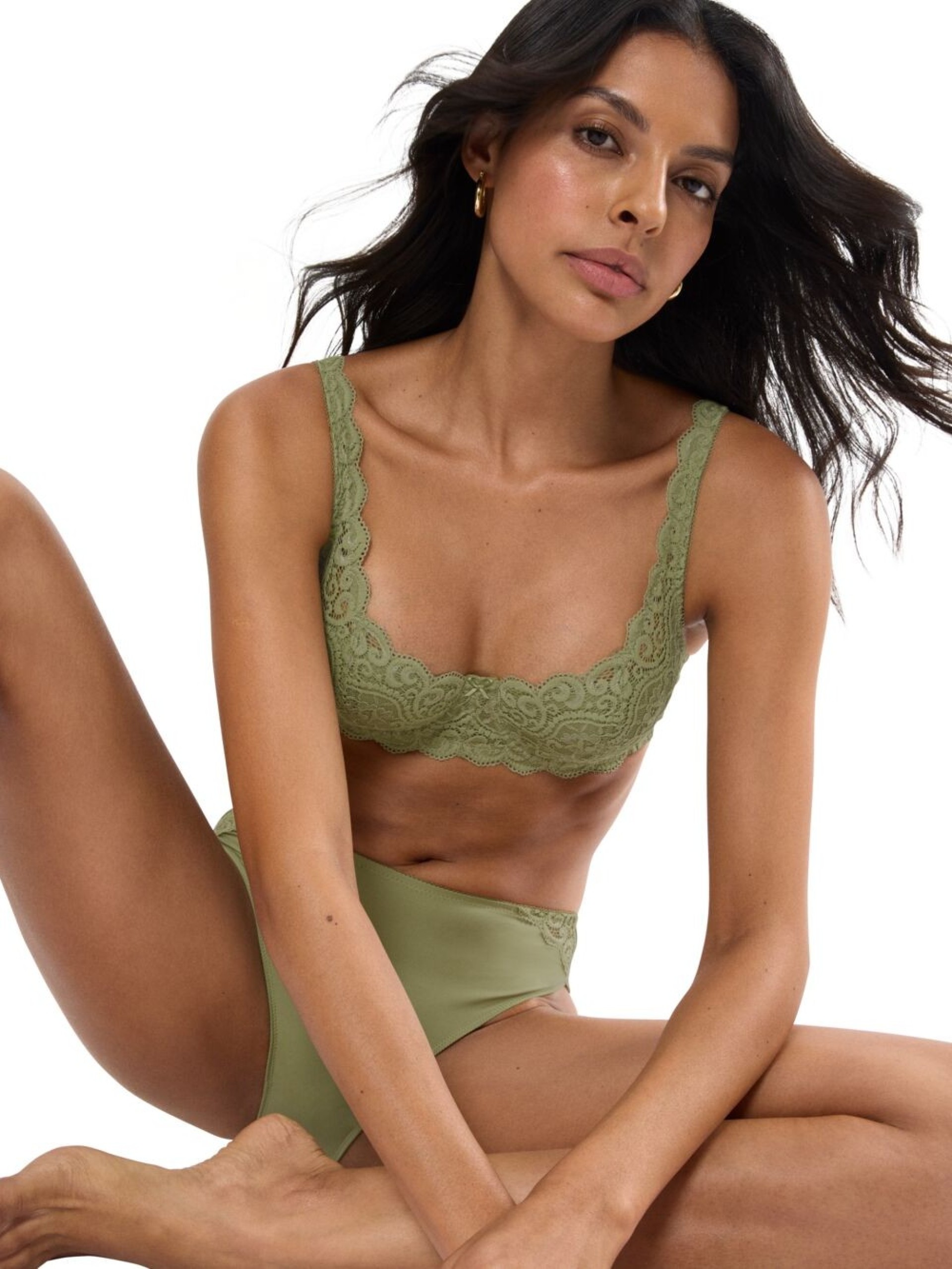 SOUTIEN TRIUMPH AMOURETTE WHP