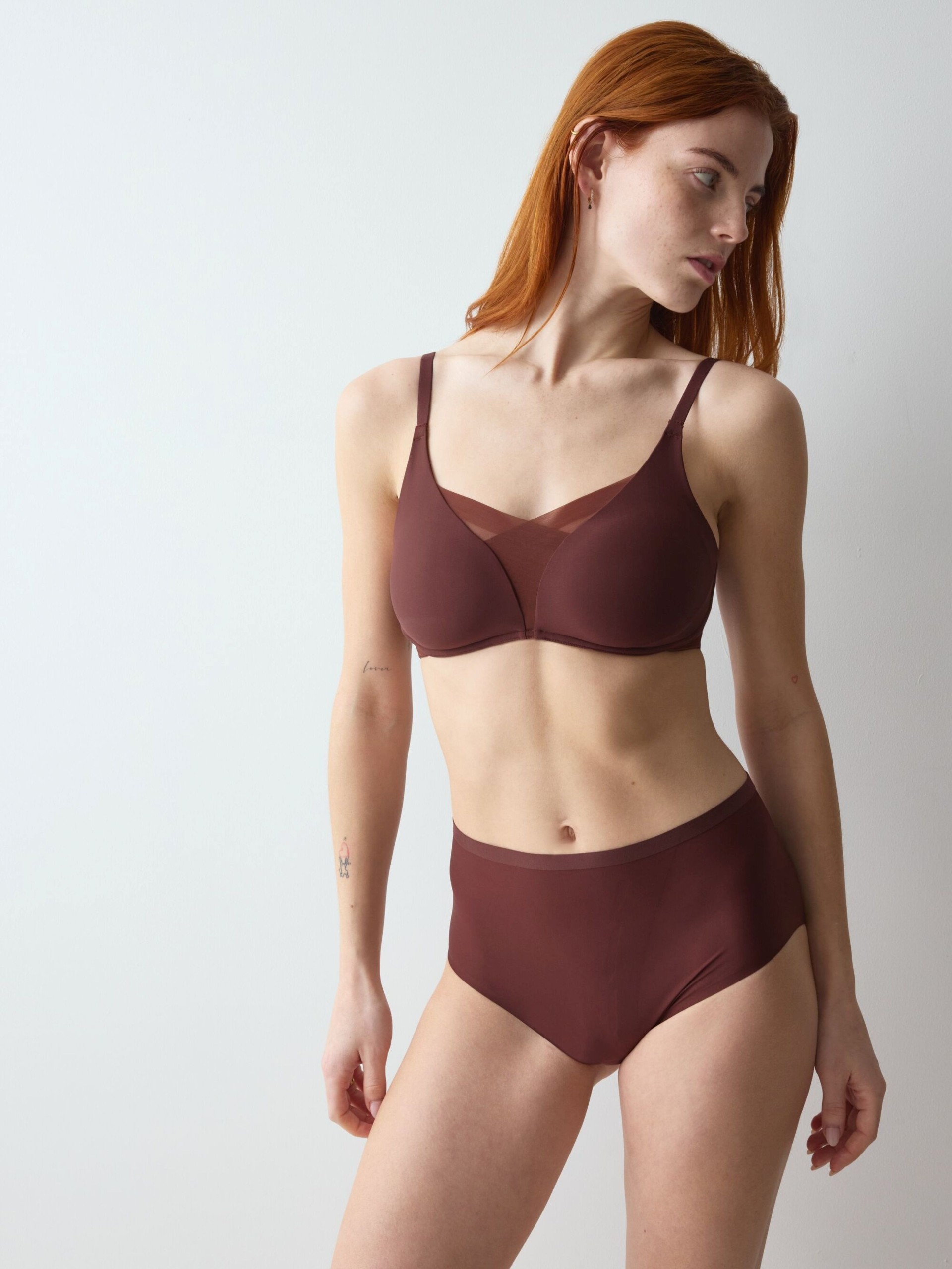 TRIUMPH SHAPE SMART BRA P